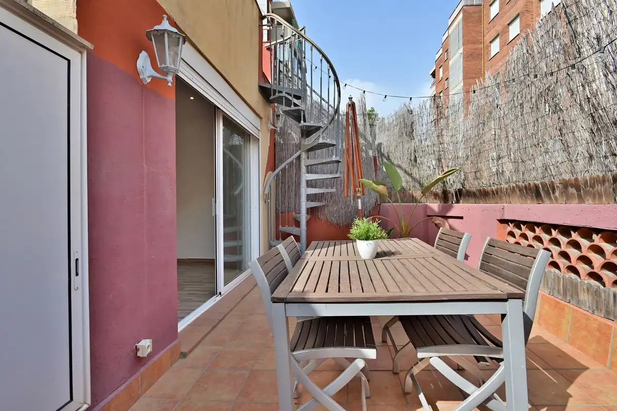 Terraza de Piso en venta en Barcelona con Calefacción, Terraza y Balcón