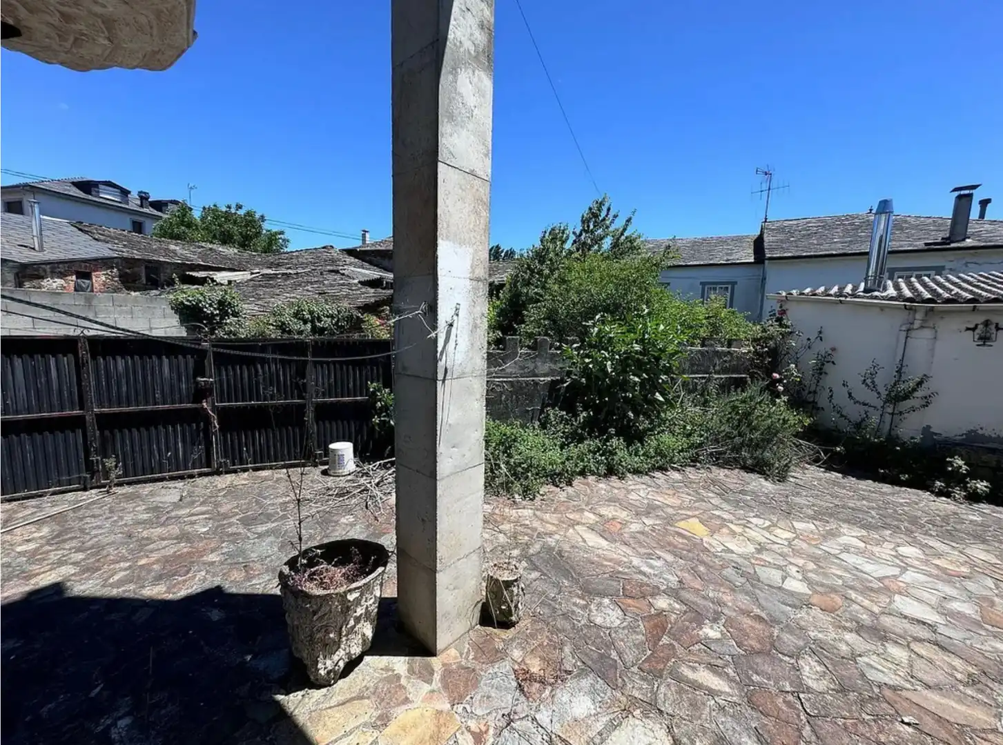 Jardí de Casa o xalet en venda en Bóveda amb Calefacció, Jardí privat i Moblat