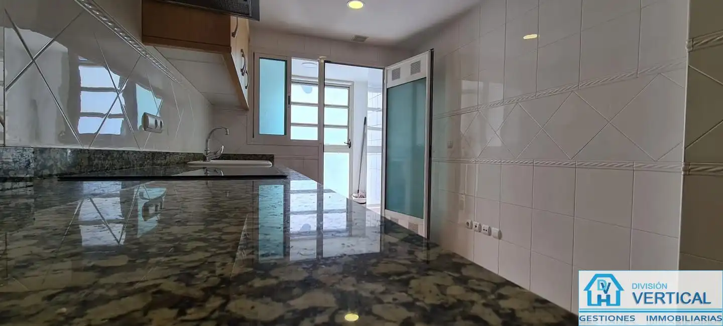 Cocina de Piso en venta en Manises con Aire acondicionado, Calefacción y Trastero