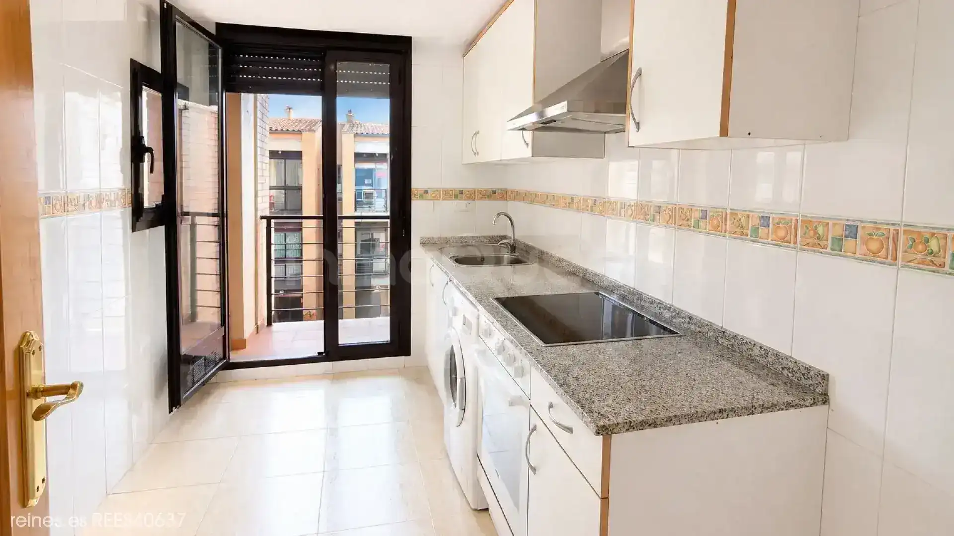 Kitchen of Flat for sale in La Puebla de Alfindén  with Heating and Terrace