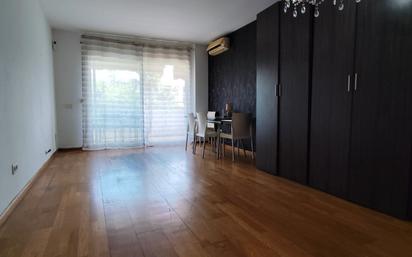 Dormitori de Pis en venda en Salou amb Calefacció, Parquet i Forn