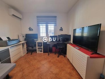 Chalet con piscina en venta en ZARZAMORA