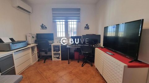 Chalet pareado de 248 m en Hormigos Toledo con piscina y jacuzzi