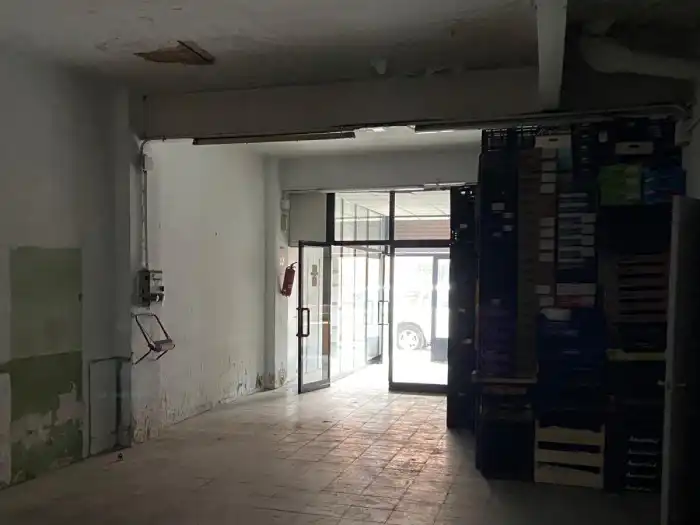 Local comercial en venda a Carrer Urgell 4, imagen 4