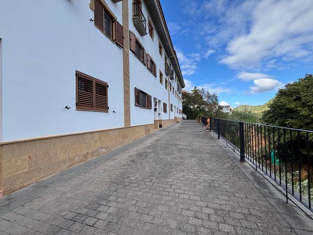 Dúplex en Venta en El Álamo - Arbejales