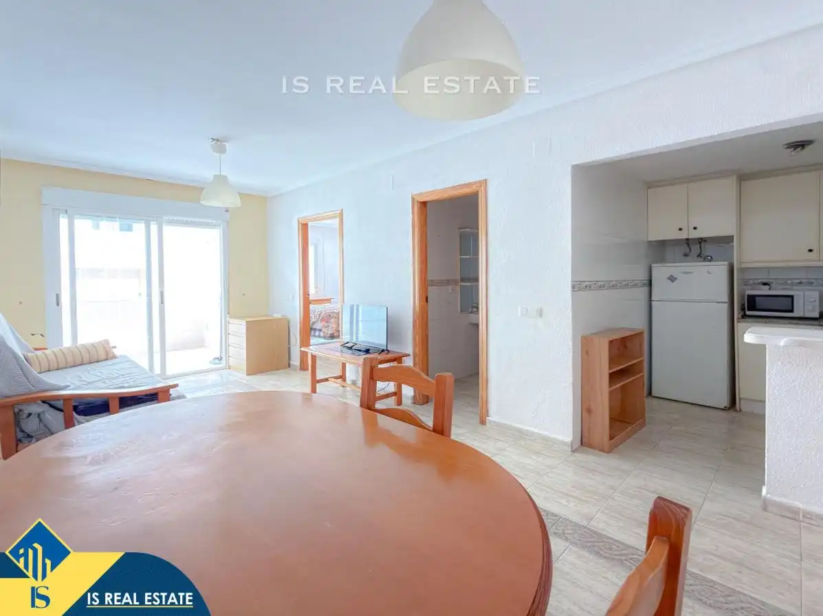 Vista exterior de Apartament en venda en Torrevieja amb Aire condicionat, Calefacció i Terrassa