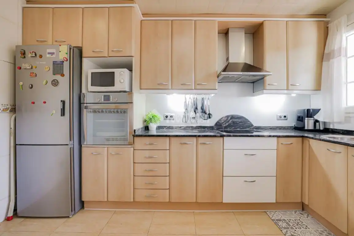 Semi-detached house for sale in Sant Muç, imagen 6
