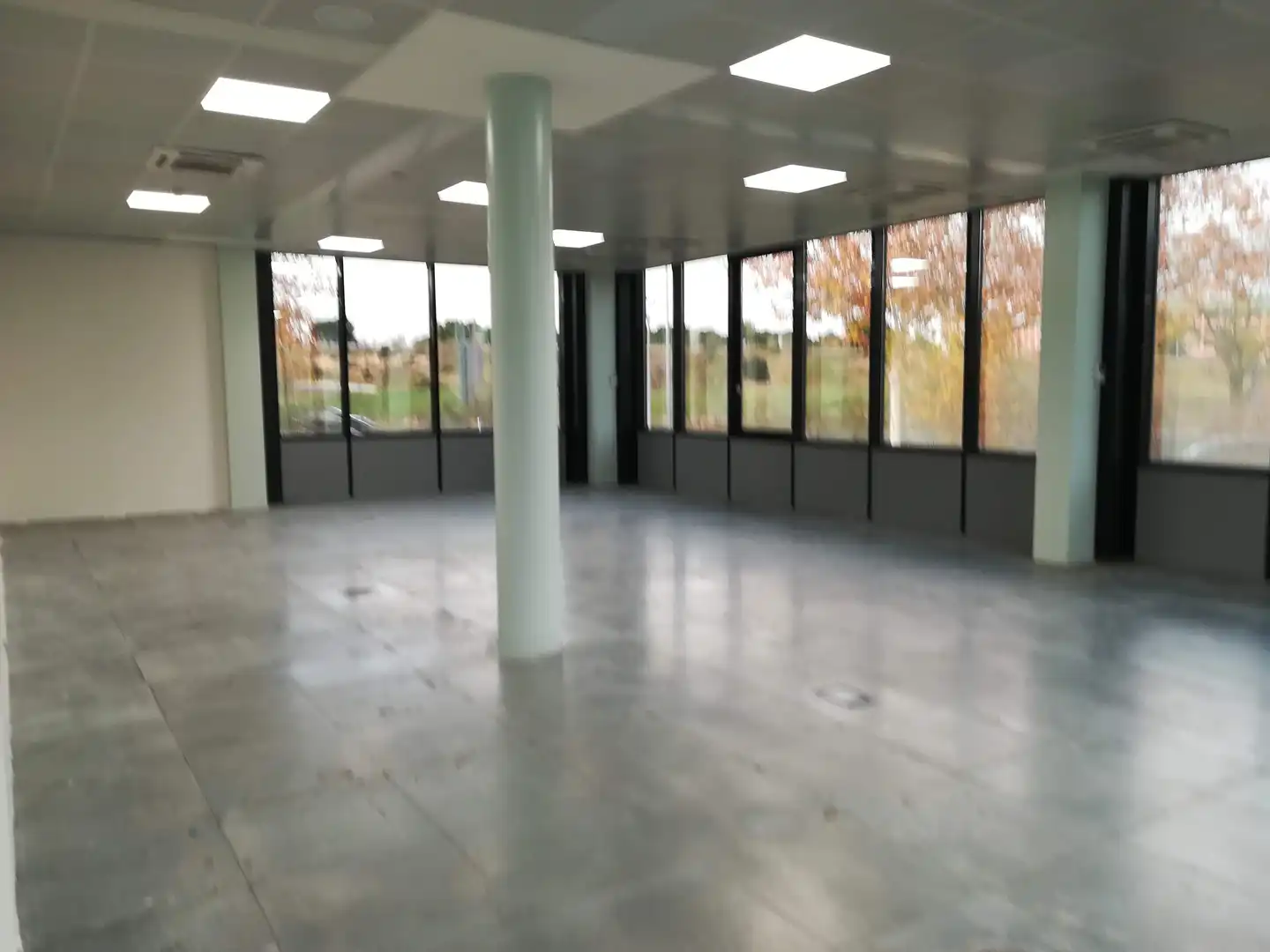Office for rent in Pozuelo de Alarcón  with Air Conditioner
