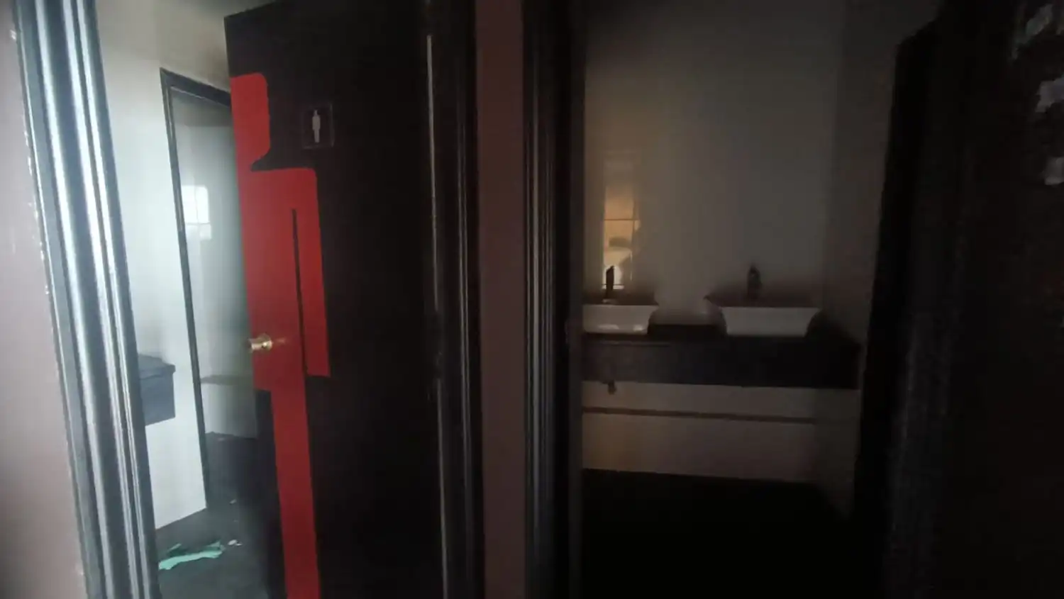 Baño de Local en venta en Tres Cantos