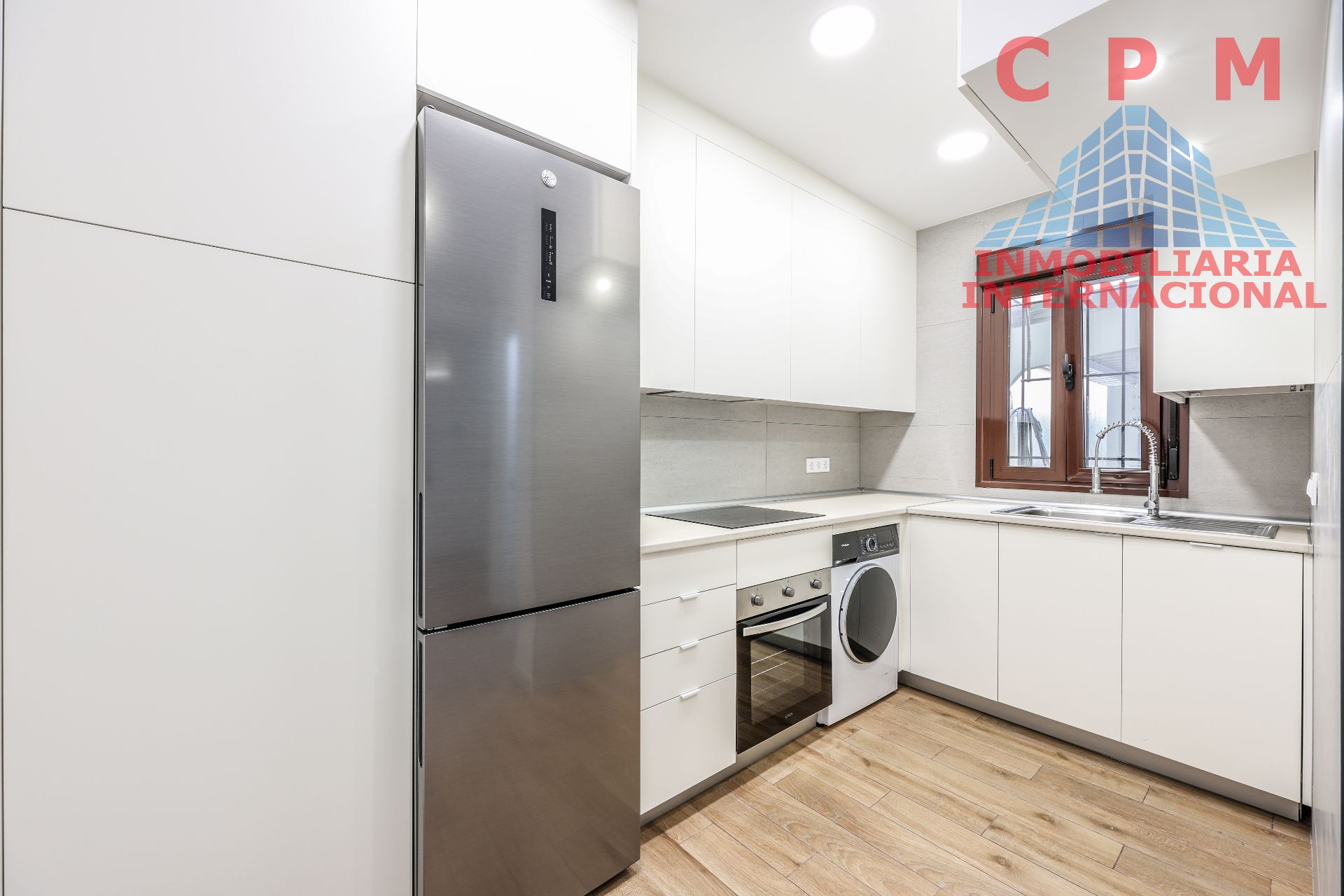 Cuina de Pis de lloguer en  Madrid Capital amb Aire condicionat, Calefacció i Parquet