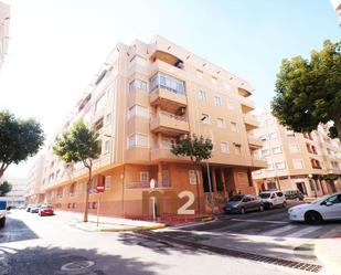 Vista exterior de Apartament en venda en Guardamar del Segura amb Terrassa