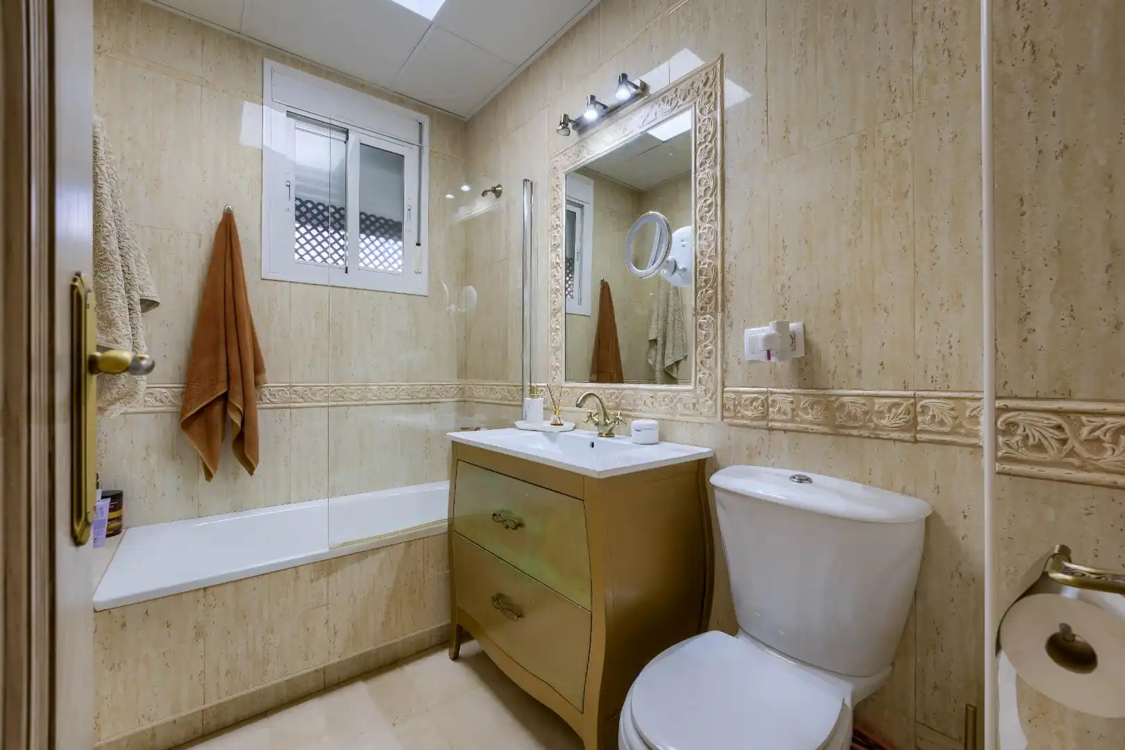 Bany de Casa o xalet en venda en Centro - Barriada Mallorca