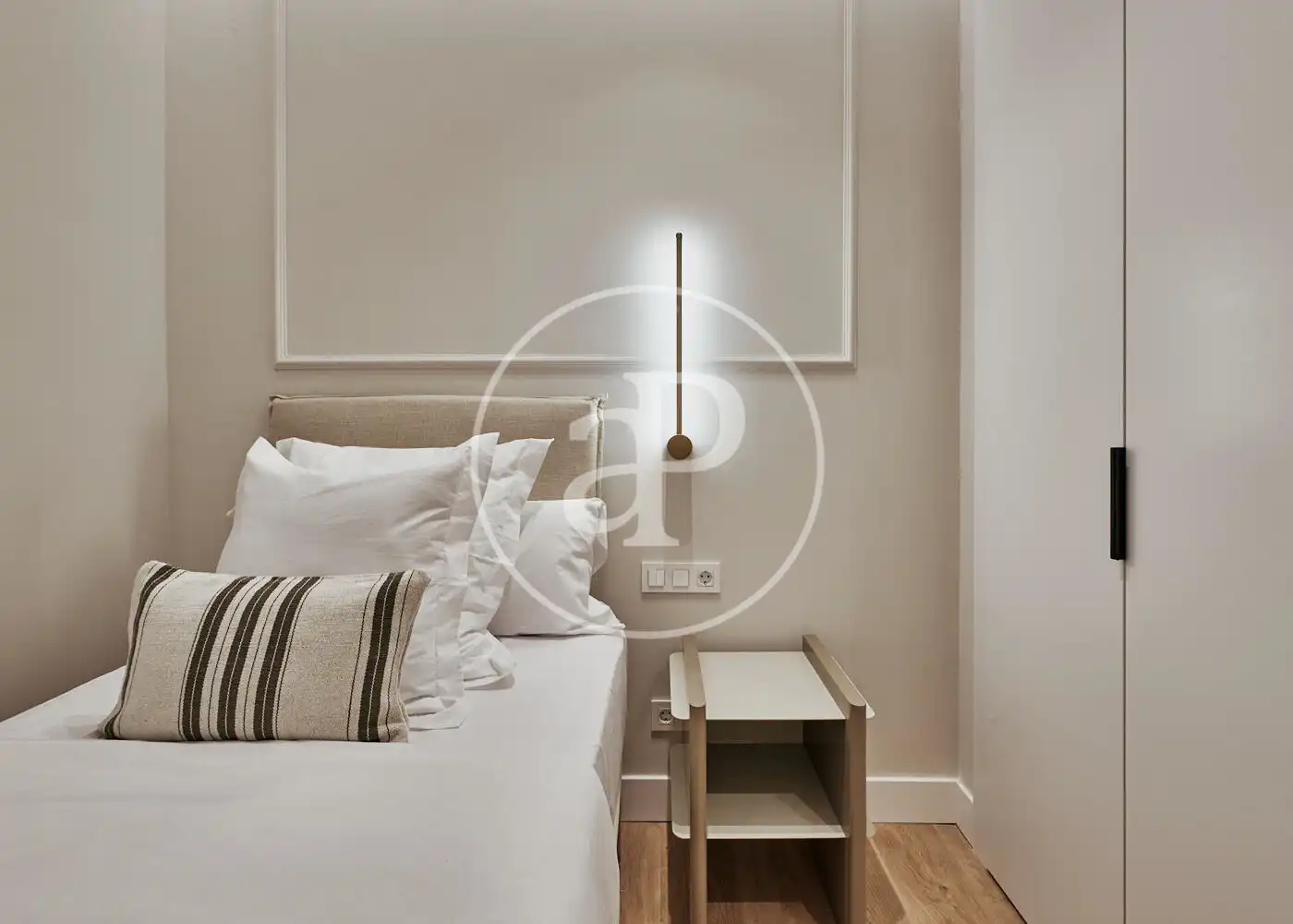 Habitación de Piso en venta en Madrid con Aire acondicionado, Calefacción y Terraza