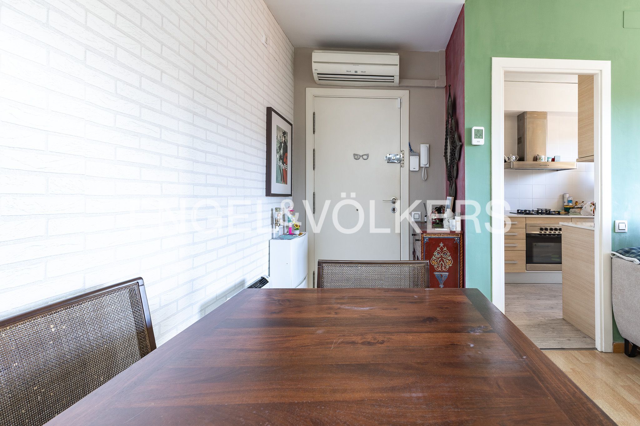 Menjador de Apartament en venda en Sant Adrià de Besòs amb Aire condicionat, Calefacció i Parquet