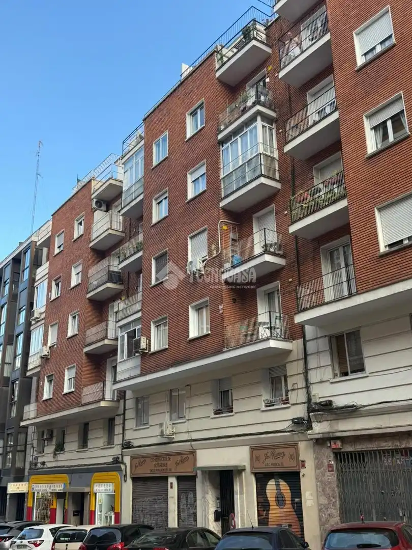Vista exterior de Pis en venda en Madrid