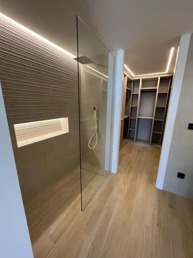 Baño de Apartamento en venta en Guardamar del Segura con Aire acondicionado, Calefacción y Jardín privado