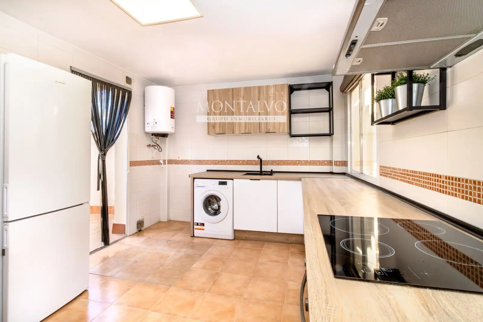 Cocina de Ático en venta en Atarfe con Aire acondicionado, Calefacción y Terraza