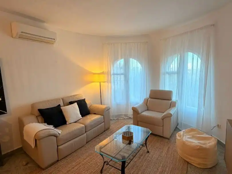 Apartament amb jardí de lloguer a Calle Fresnos 47, imagen 7
