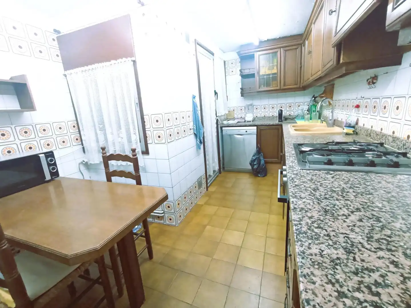 Cocina de Apartamento en venta en Palamós con Calefacción, Horno y TV