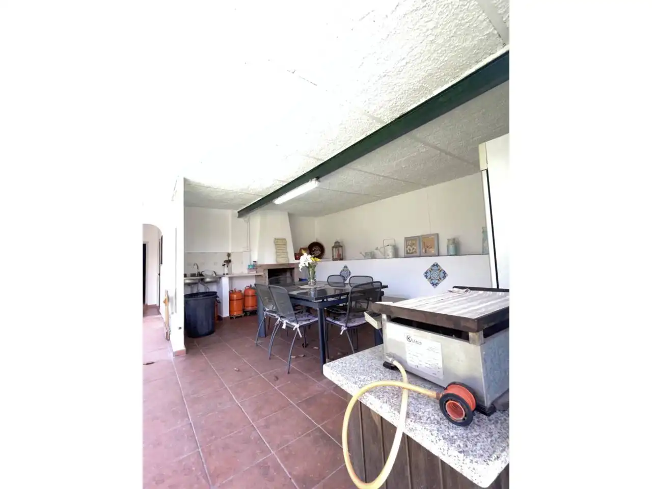 Cuina de Finca rústica en venda en Estepona amb Aire condicionat, Calefacció i Jardí privat