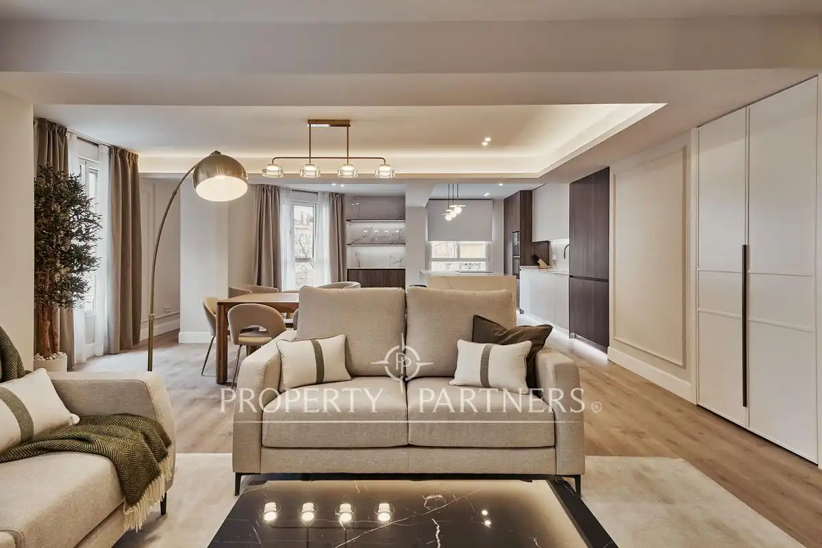 Appartement compact à vendre à Calle de Ayala, imagen 3