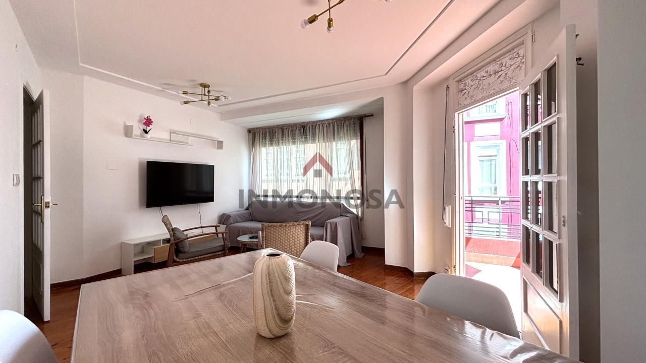 Sala de estar de Piso de alquiler en Ferrol con Terraza y Amueblado