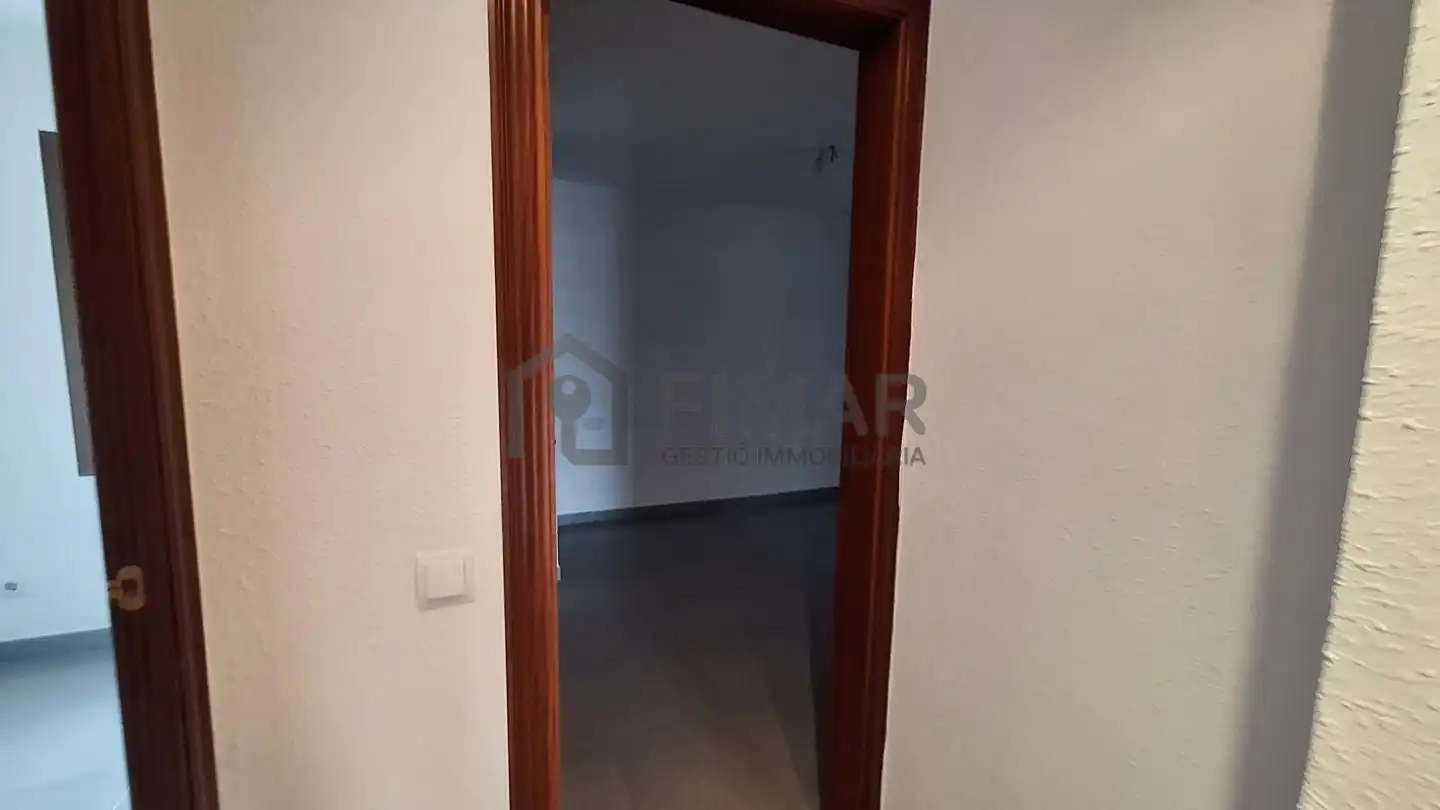 Wohnung zum Verkauf in Mataró mit Klimaanlage und Terrasse