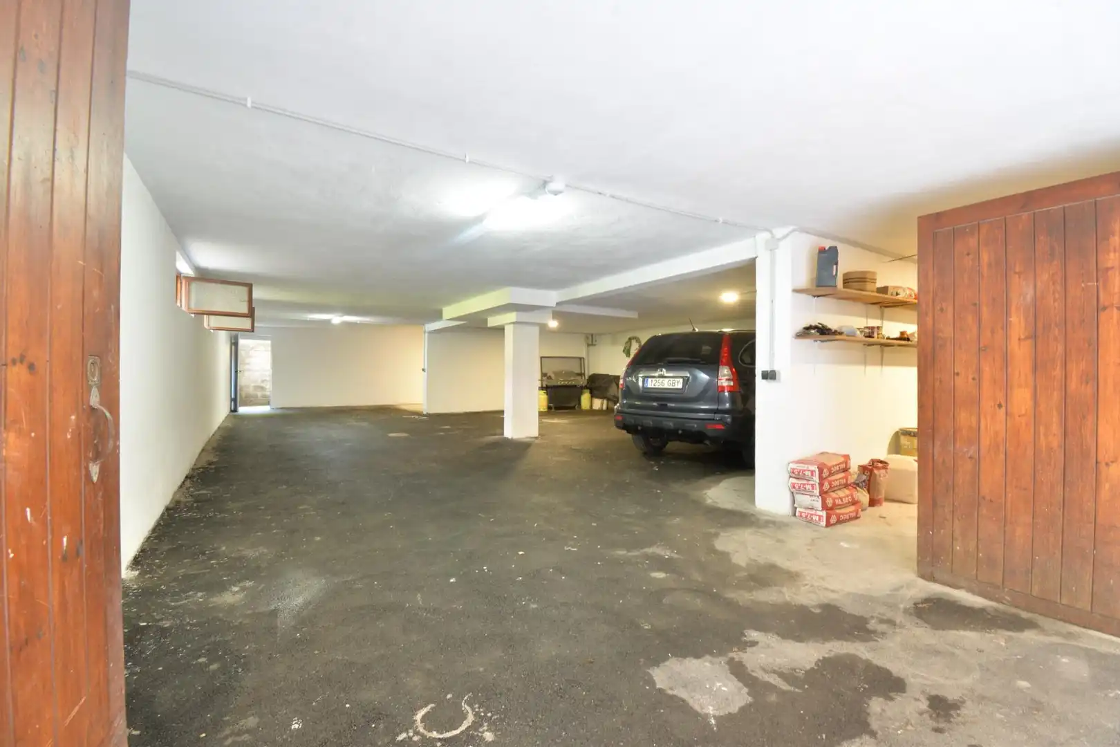 Parkplatz von Haus oder Chalet zur Miete in Oviedo  mit Abstellraum