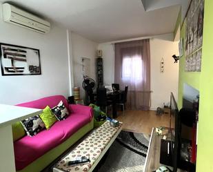 Sala d'estar de Casa o xalet en venda en  Madrid Capital amb Aire condicionat i Calefacció