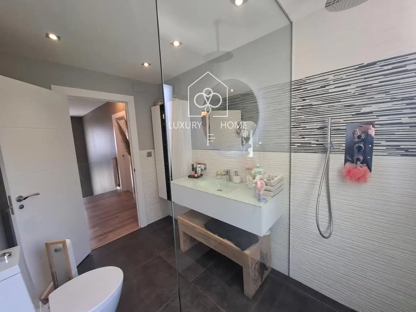 Bathroom of Houses for sale in Begues  with Air Conditioner, Heating and Terrace