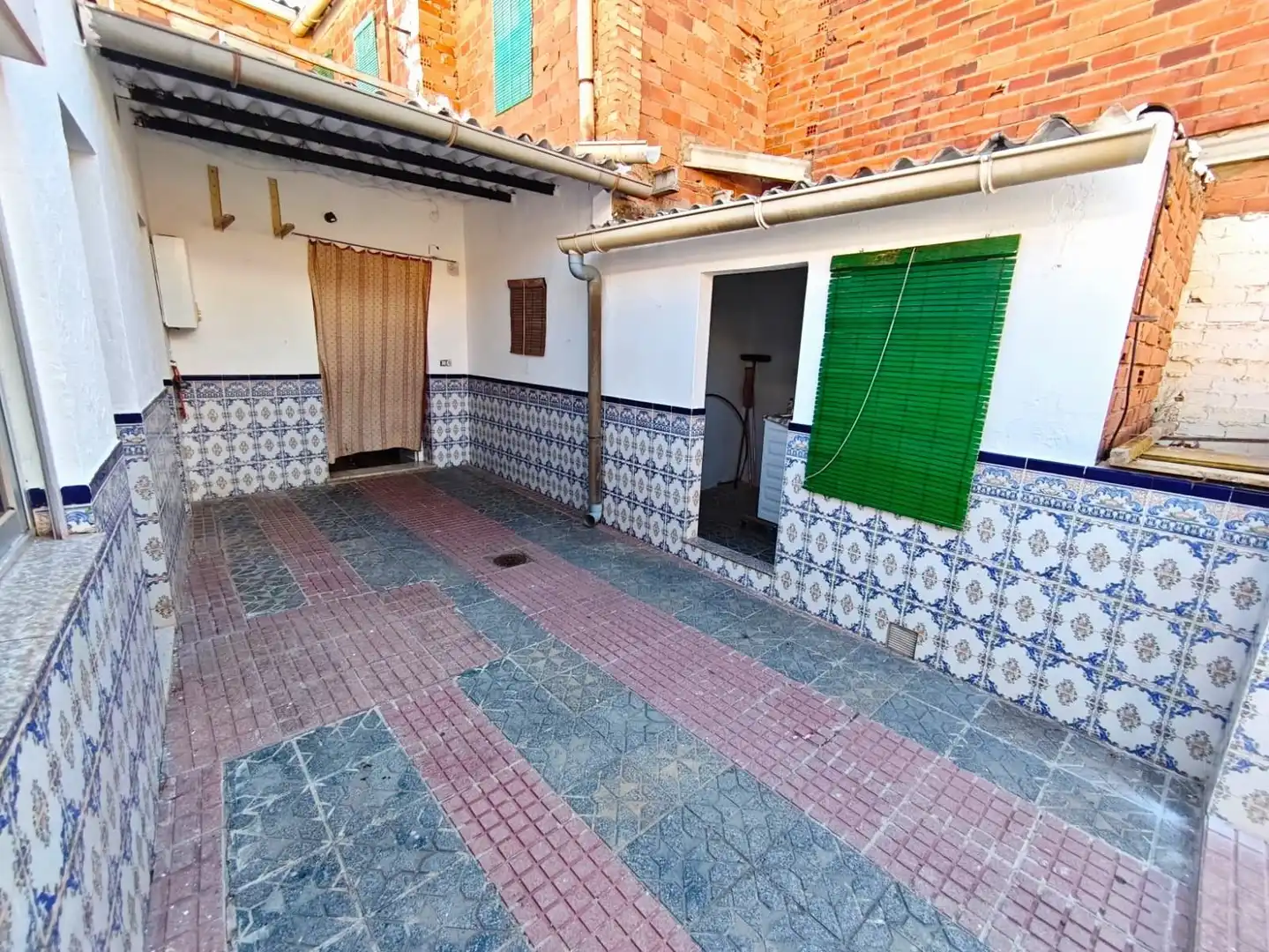 Houses for sale in Calamonte