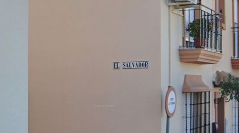 SE VENDE CASA ADOSADA OKUPADA en Calle Salvador El Nº 23 Lepe Huelva