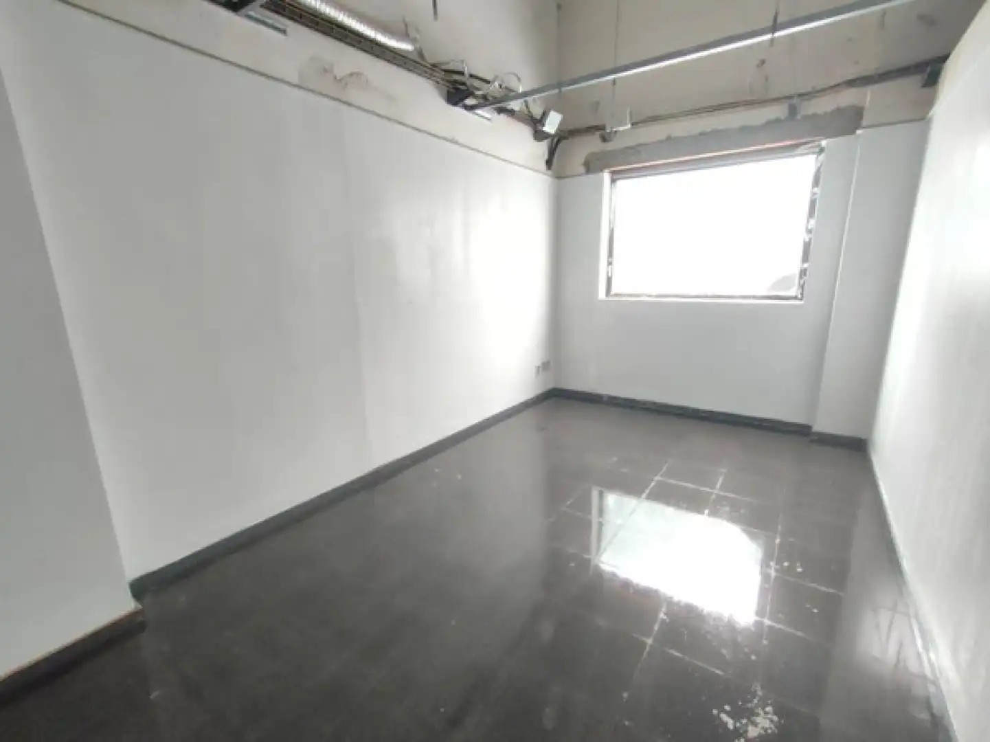 Local en venta en Sant Boi de Llobregat - CL FRANCESC MACIA DE, Vinyets - Molí Vell