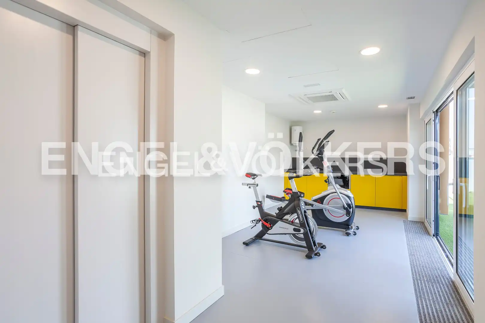 Piso de alquiler en Madrid con Aire acondicionado, Calefacción y Trastero