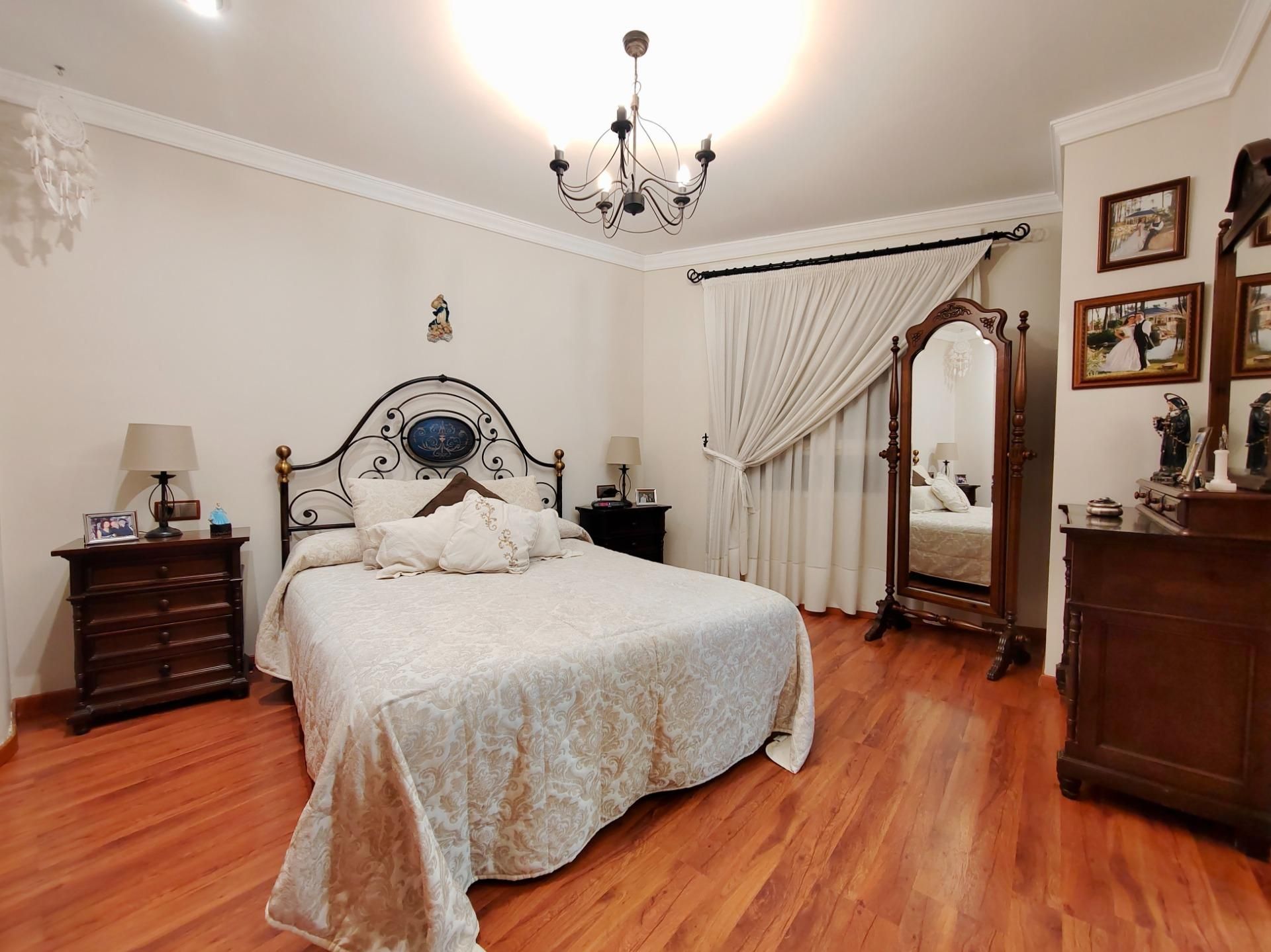 Bedroom of House or chalet for sale in Elda  with Air Conditioner, Heating and Terrace