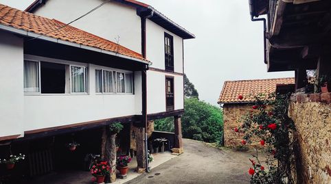 Casería Las Mesas, Salas