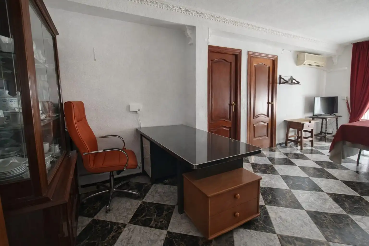Flat for sale in Granada  with Air Conditioner, Terrace and Furnished
