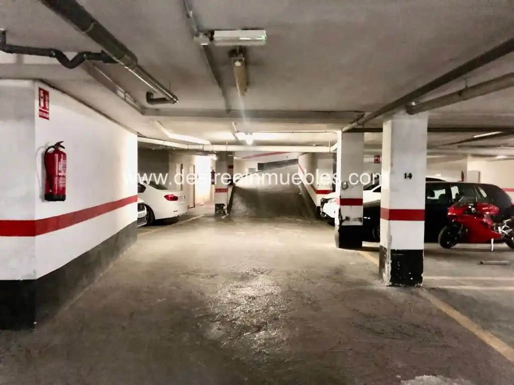 Individuale in vendita a Ciutat Vella, imagen 3
