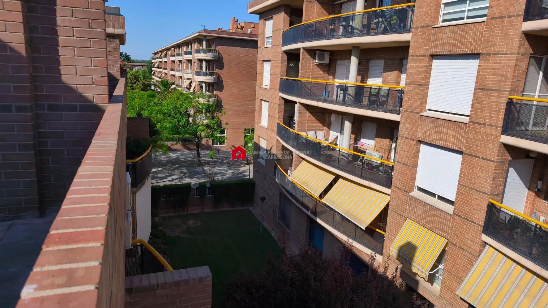 Terraza de Casa adosada en venta en Tortosa con Aire acondicionado, Calefacción y Jardín privado