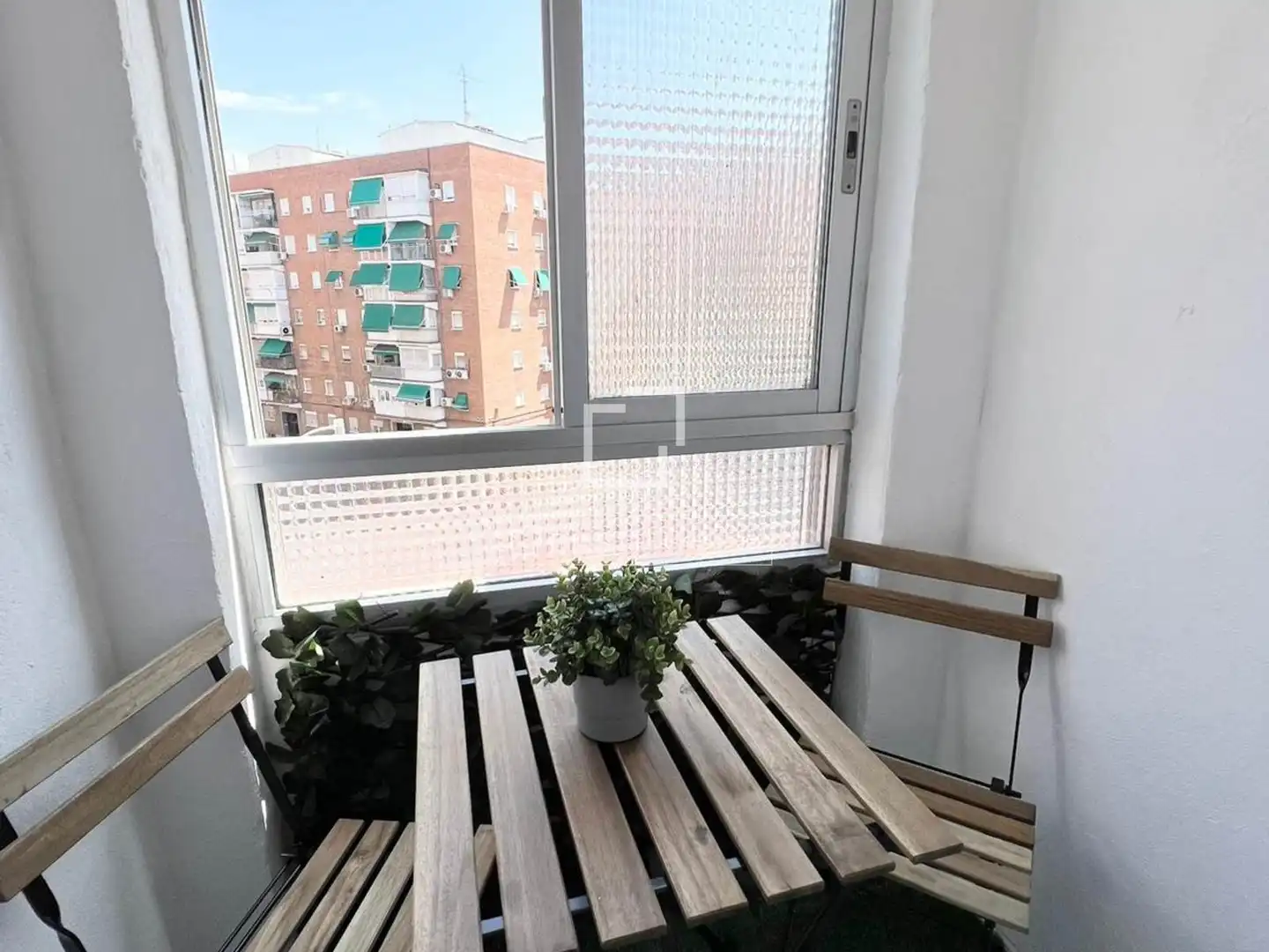 Terrassa de Pis en venda en Madrid amb Aire condicionat, Calefacció i Moblat