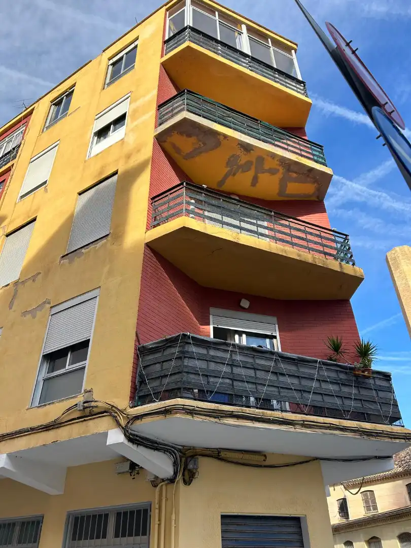 Gewerbefläche zum Verkauf in Carrer de la Mare de Déu 65, imagen 9