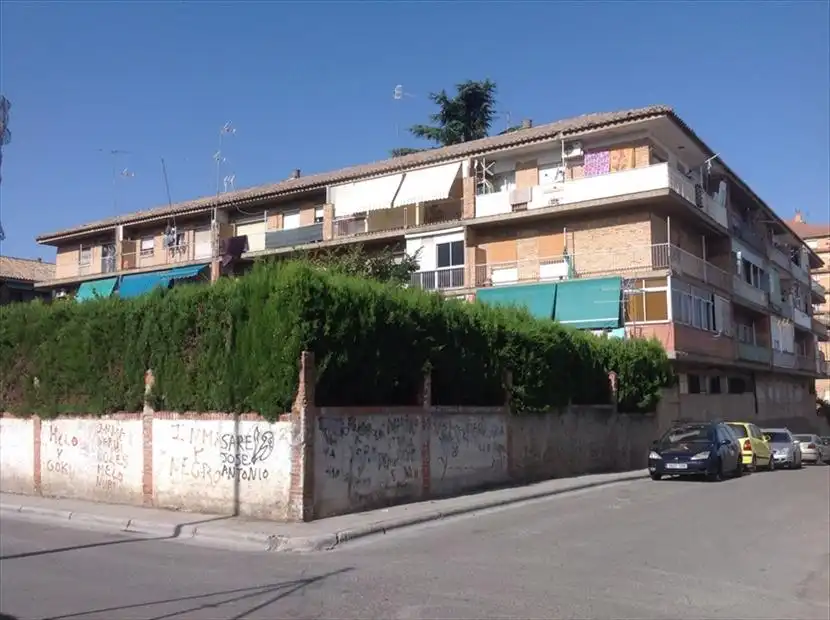 Vista exterior de Pis en venda en Granada