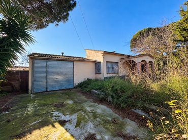 Adossat en venda a Carrer Pinatell