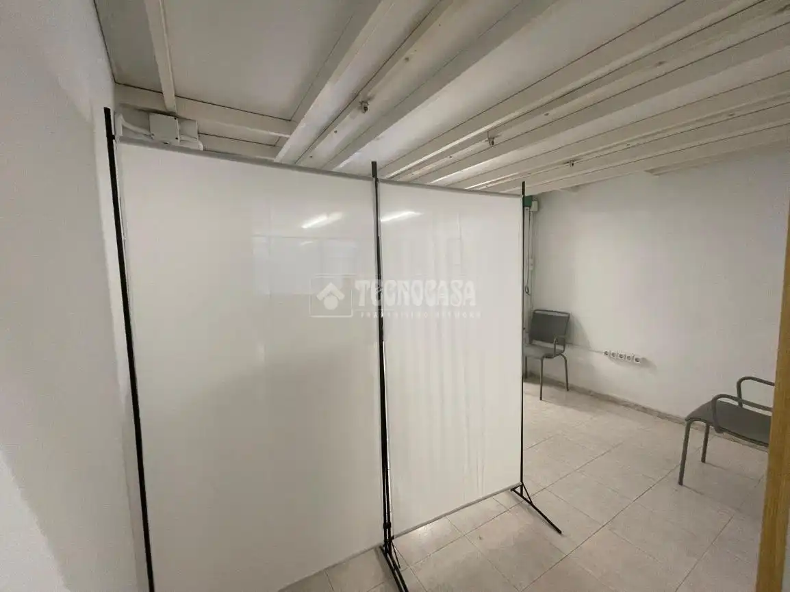 Büro zum Verkauf in Antequera