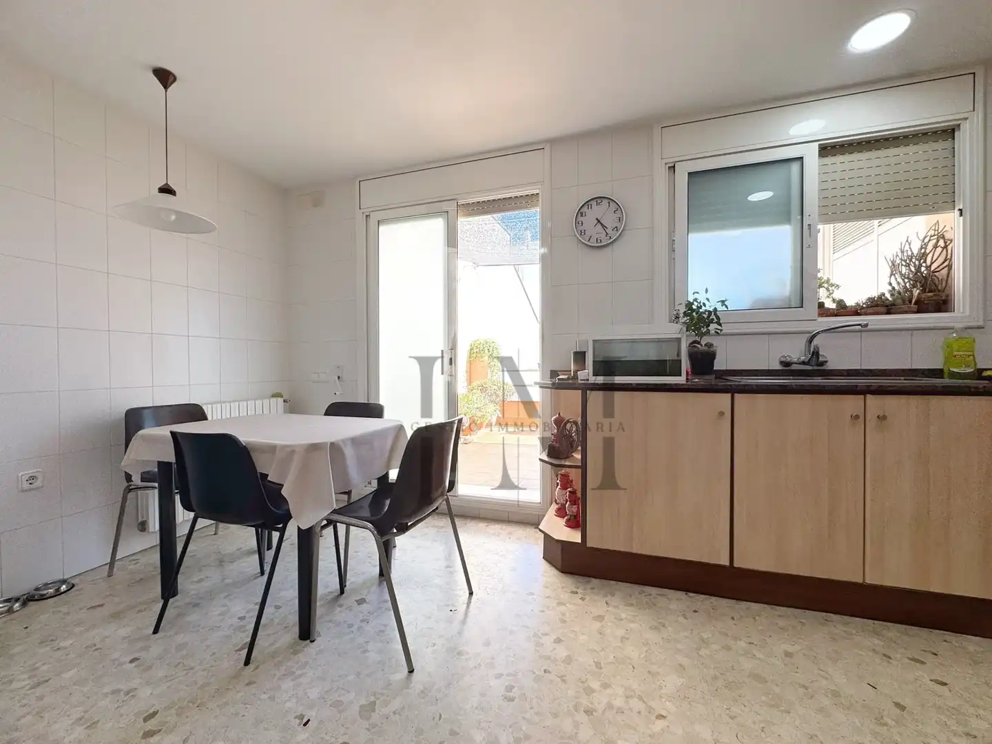 Küche von Maisonette zum Verkauf in Terrassa mit Heizung, Terrasse und Abstellraum
