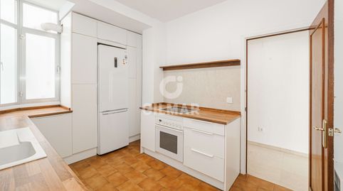 Foto 5 de Piso en venta en Los Remedios, Sevilla Capital