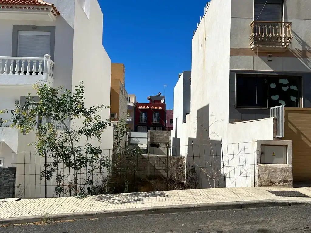 Terreny residencial en venda a Cho - Parque de la Reina, imagen 2