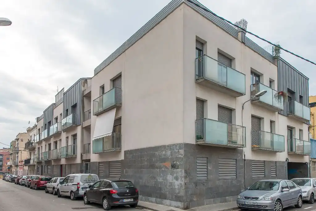 Piso en venta en Carrer Moianès, Hostal