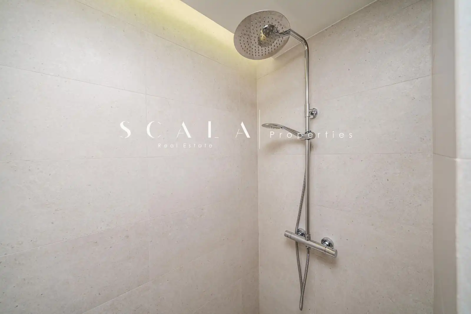 Piso con terraza en venta en Juan de Mena, imagen 35