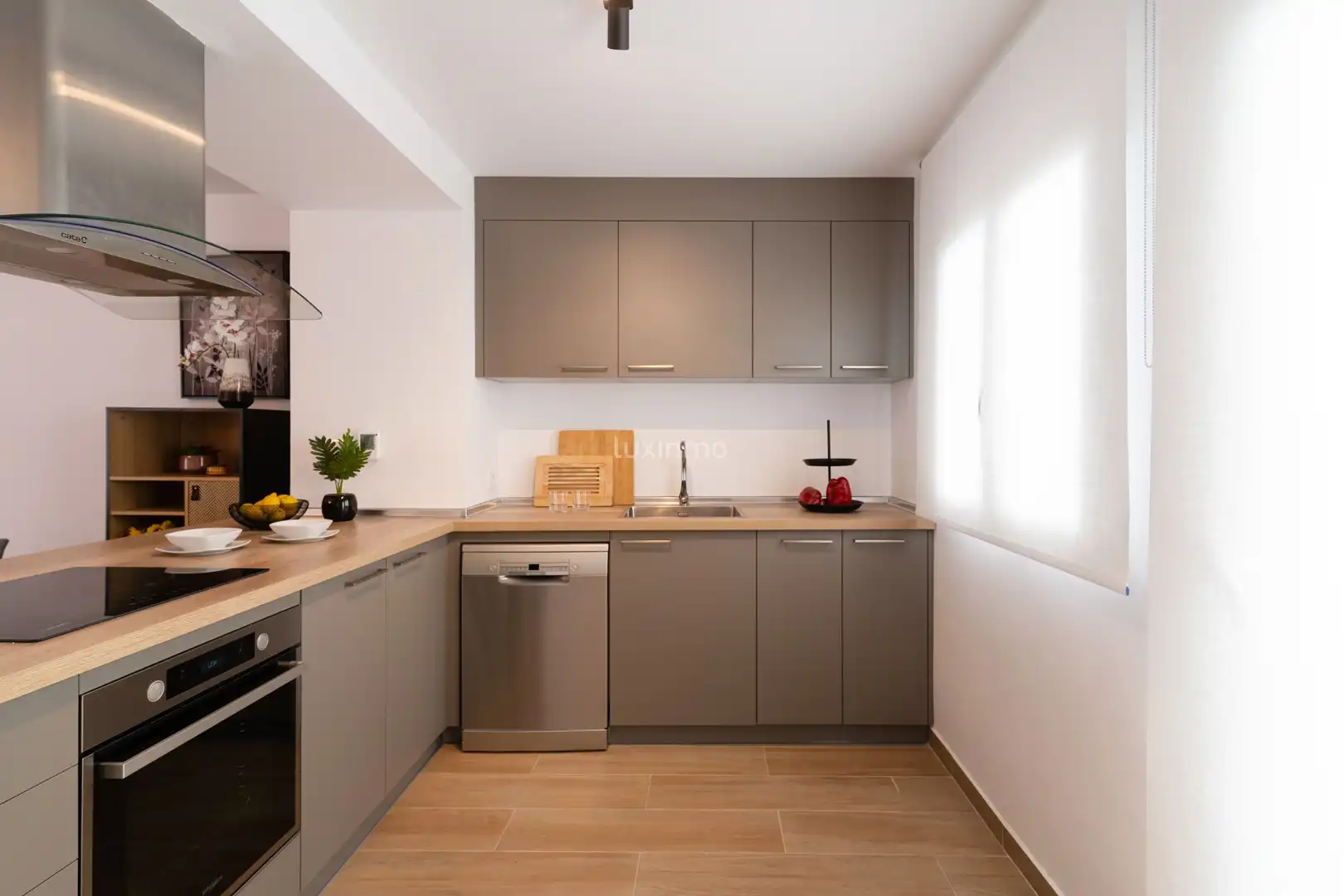 Küche von Dachboden zum Verkauf in Jávea / Xàbia mit Klimaanlage, Abstellraum und Balkon